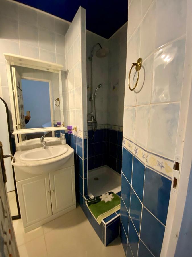 Appartement 2 Chambres - Suquet, Terrasse Et Parking Cannes Eksteriør bilde
