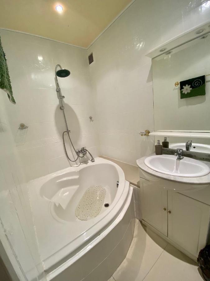 Appartement 2 Chambres - Suquet, Terrasse Et Parking Cannes Eksteriør bilde